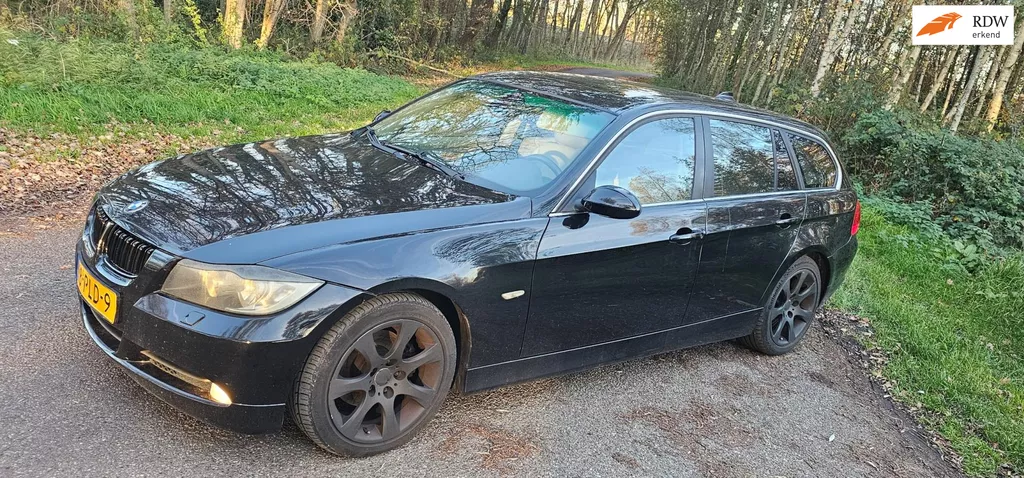 BMW 3-serie Touring 325i Dynamic Executive Touring