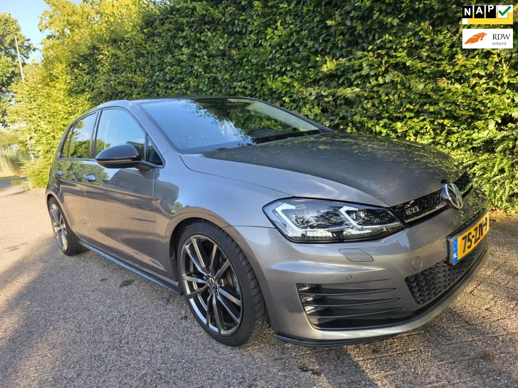 Volkswagen Golf 1.2 TSI Highline