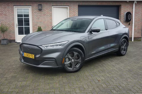 Ford Mustang Mach-E RWD 75 kWh