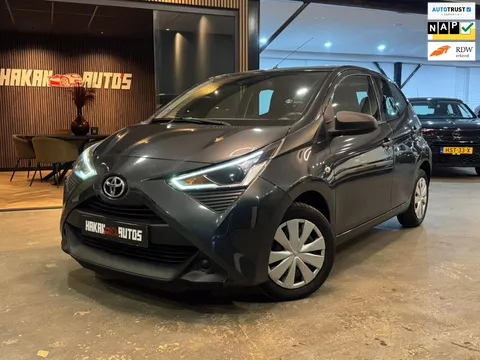 Toyota Aygo 1.0 VVT-i x-fun | Bluetooth | Lane assist