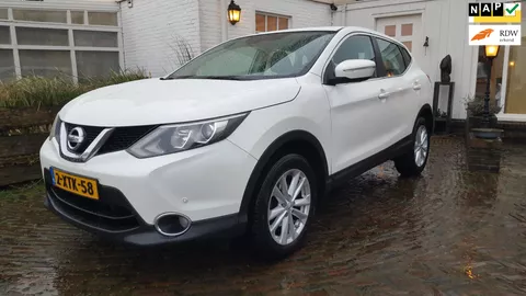 Nissan Qashqai 1.2 Acenta In Excellent mooie staat v. 2e Eigenaar, 100 % Nissan dealeronderhouden