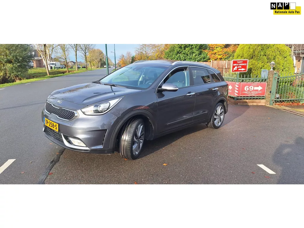 Kia Niro 1.6 GDi Hybrid Design Edition Camera, Cruise, Navi