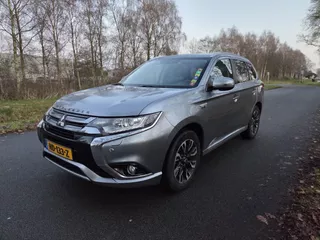 Mitsubishi Outlander 2.0 PHEV Executive Edition