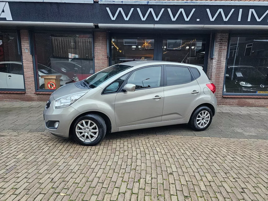 Kia Venga 1.4 CVVT ExecutiveLine