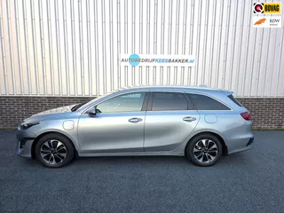 Kia Ceed Sportswagon 1.6 GDI PHEV DynamicPlusLine / Stuur + Stoelverwarming / Apple Carplay / LED / Keyless