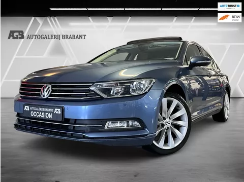 Volkswagen Passat 1.4 TSI Business Edition Pano/Navi/Stoelmassage