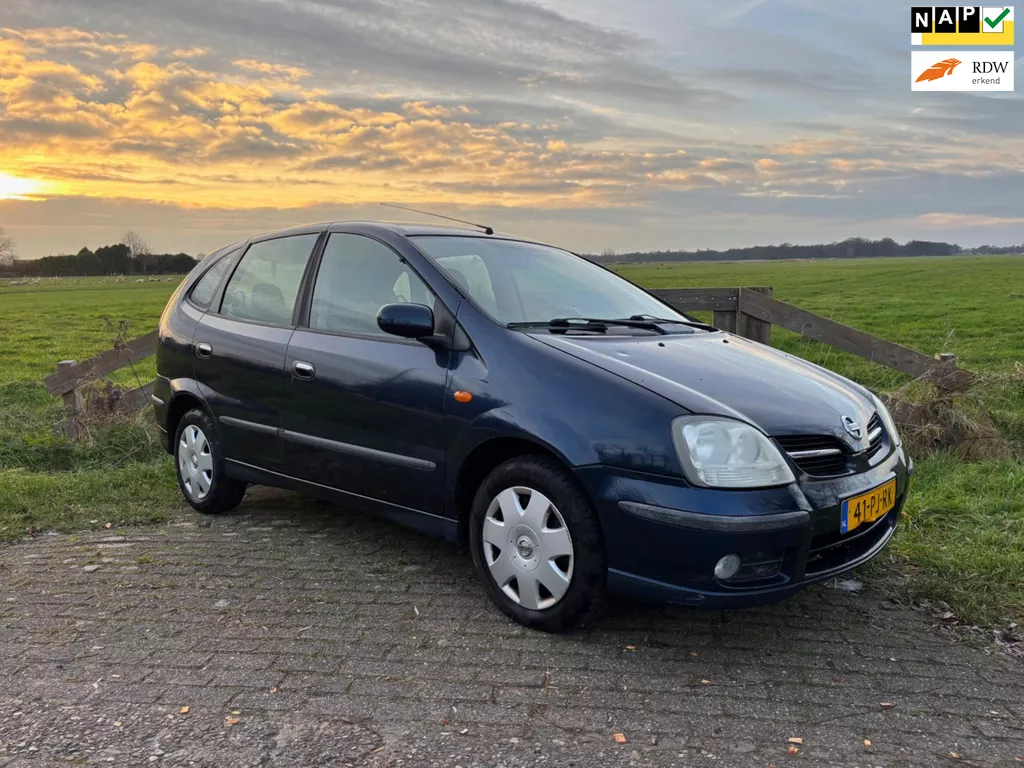 Nissan Almera Tino 1.8 Acenta Automaat