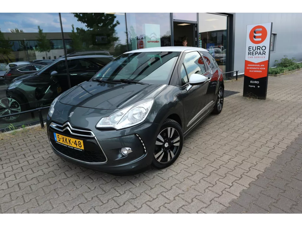 Citroen DS3 1.2 VTi So Chic NAVI CLIMA CRUISE PDC LMV RIJKLAARPRIJS!!