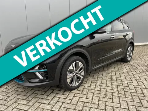 Kia E-Niro ExecutiveLine 64 kWh/ 12900 netto