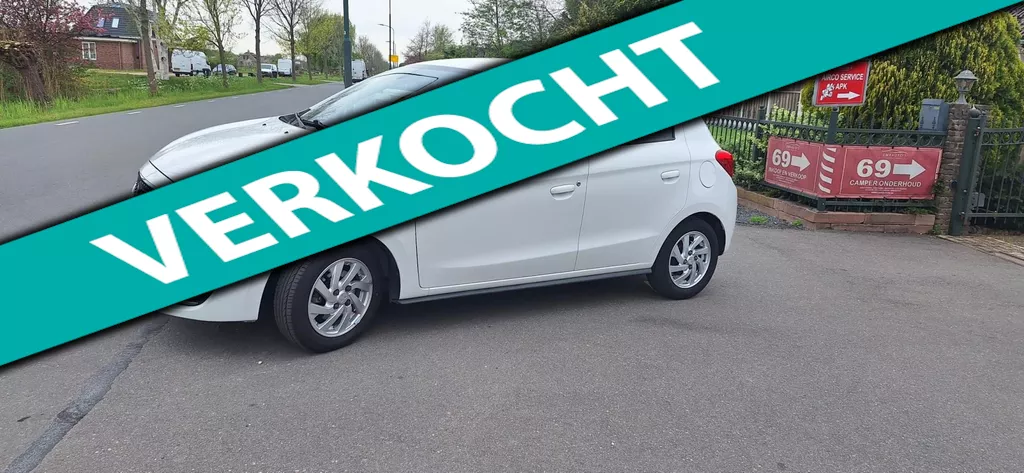 Mitsubishi Space Star 1.0 Intense AUTOMAAT