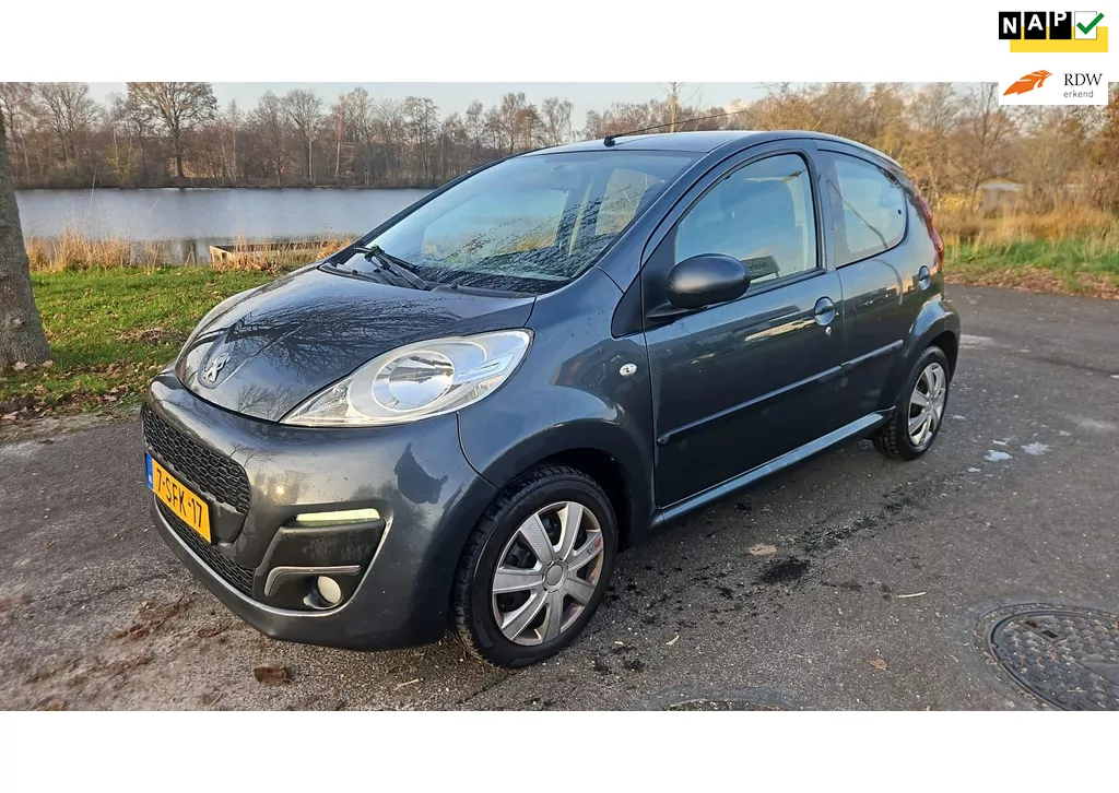 Peugeot 107 1.0 Active | apk: 23-09-2026 |