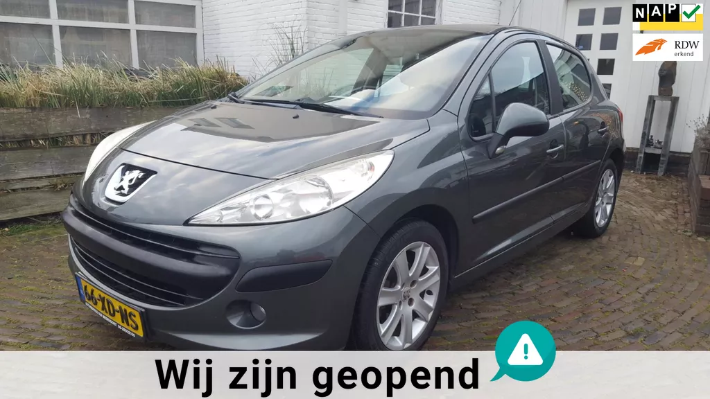 Peugeot 207 1.4-16V Color-line geheel in prachtstaat zowel het interieur als het exterieur APK tot 14-11-2026