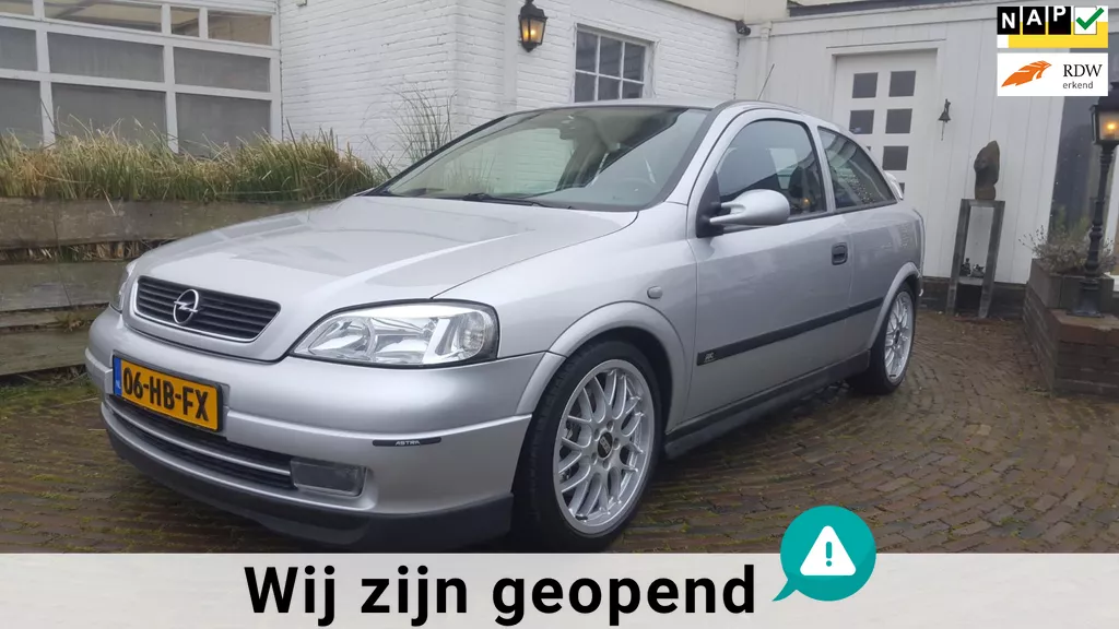 Opel Astra 2.0-16V OPC 1 , 100 % in originele staat en in Excellent mooie conditie, taxatie rapport van 8500 euro