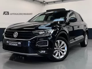 Volkswagen T-Roc 1.5 TSI Sport Pano/Carplay/ACC/LaneAssit