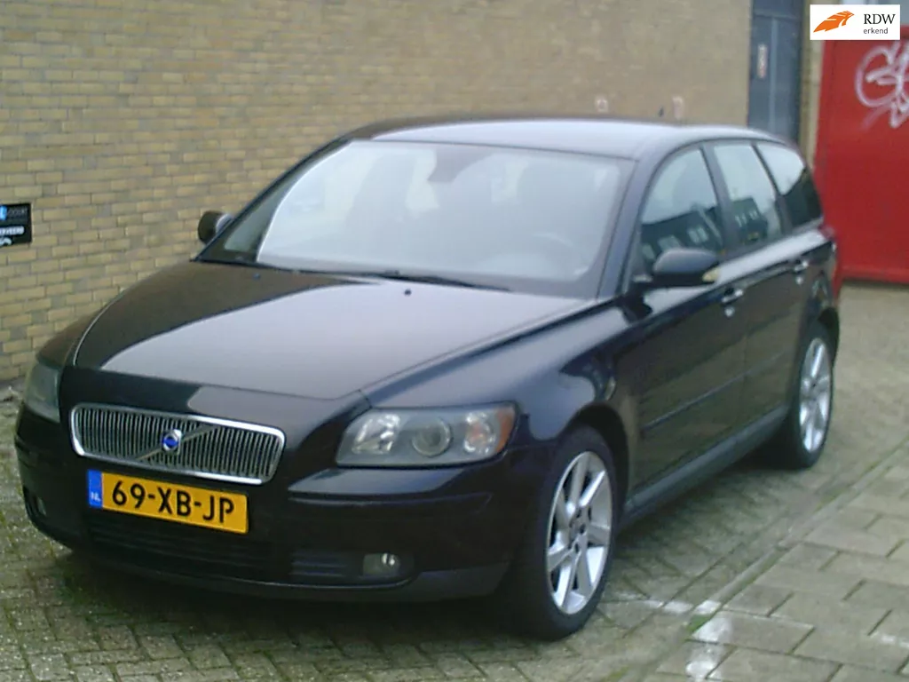 Volvo V50 2.5 T5 Summum Airco Cruise Leder Stoelverw. LM-V