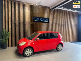 Daihatsu Sirion 2 1.0-12V Trend