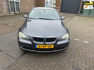 BMW 3-serie 318i Business Line