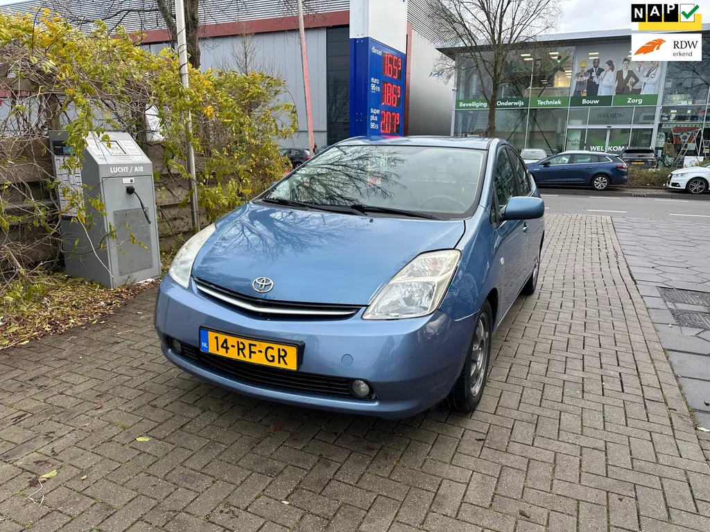 Toyota Prius 1.5 VVT-i