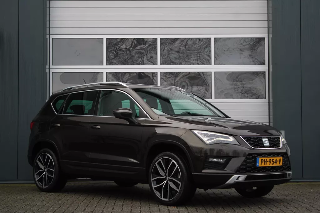 Seat Ateca 1.4 EcoTSI Xcellence 150pk Cruise/Panodak/Camera/Stoelverwarming/Leder/Keyless/Navi/PDC/Carplay/Android/LED19"LM/1e.Eig