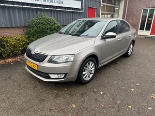 Skoda Octavia 1.2 TSI Greentech Ambition Businessline Automaat 103000 KM