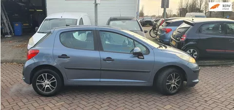 Peugeot 207 1.4-16V XR, AIRCO,