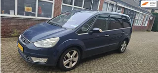 Ford Galaxy 2.3-16V Ghia automaat 7pers motor met defect drijfstanglagers
