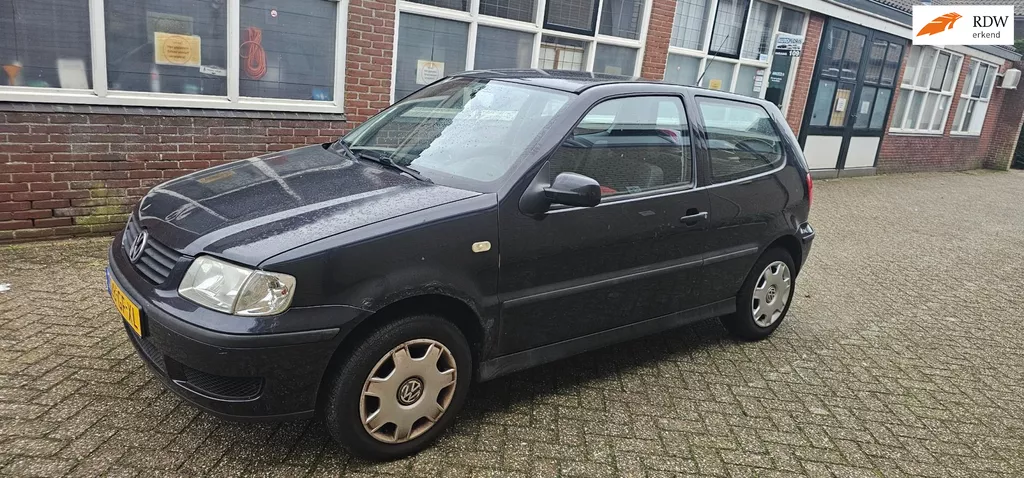 Volkswagen Polo 1.4-16V Trendline