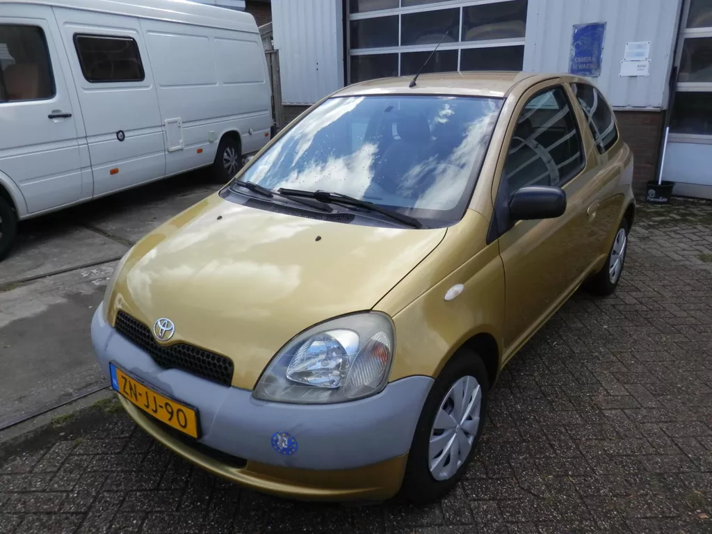 Toyota Yaris toyotayaris1.0-16V VVT-i Terra geen riem maar ketting