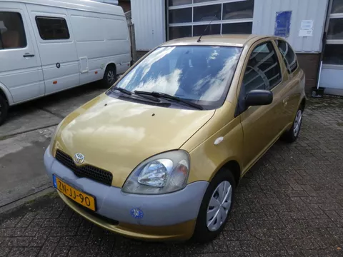 Toyota Yaris toyotayaris1.0-16V VVT-i Terra geen riem maar ketting