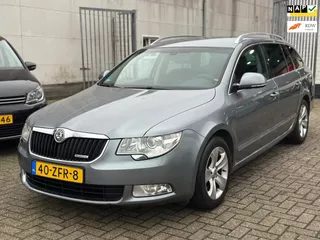 Skoda Superb Combi 1.6 TDI Greenline Ambition Business Line BJ: 2012 NAVI AIRCO CRUISE CONTROL NETTE AUTO