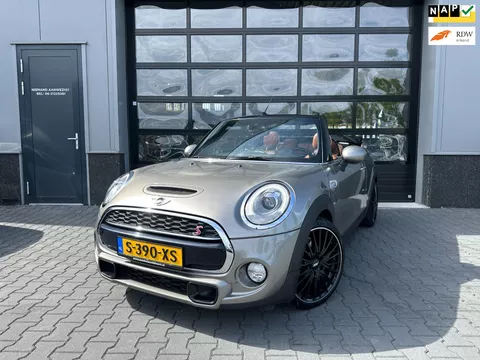 Mini Mini Cabrio 2.0 Cooper S Chili Serious Business AUTOMAAT VOL OPTIE'S