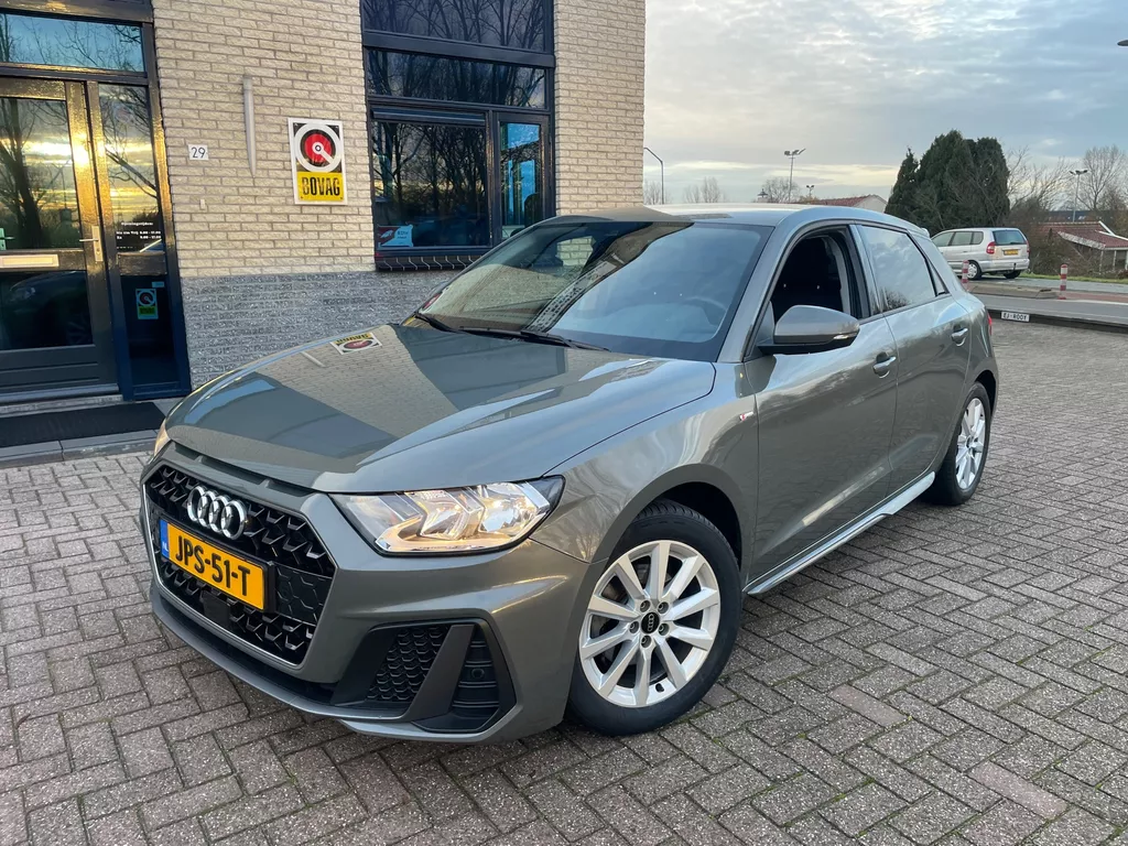 Audi A1 SPORTBACK 30 TFSI Advanced edition- Automaat- S-line