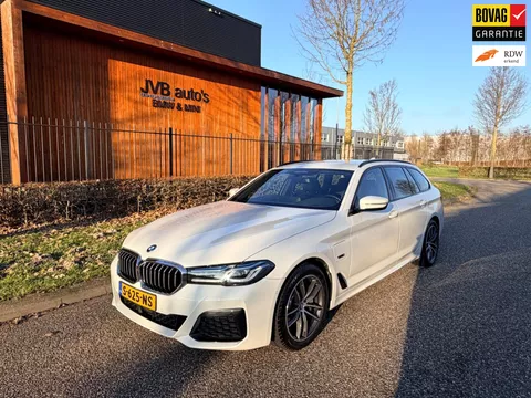 BMW 5-serie Touring 530e SoH 92,5%, LCI M-sport, Laserlicht, trekhaak