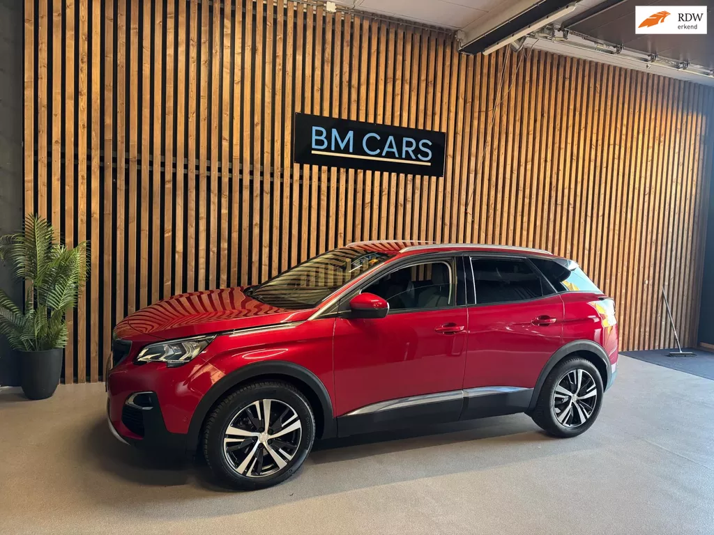 Peugeot 3008 1.2 PureTech GT Line Trekhaak, Navigatie, Led