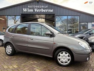 Renault Scénic 2.0-16V Dynamique Automaat/Airco