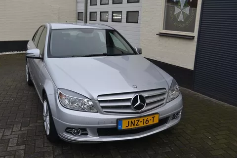 Mercedes-Benz C-klasse 180 CGI BlueEFF/ Avantgarde/Automatic