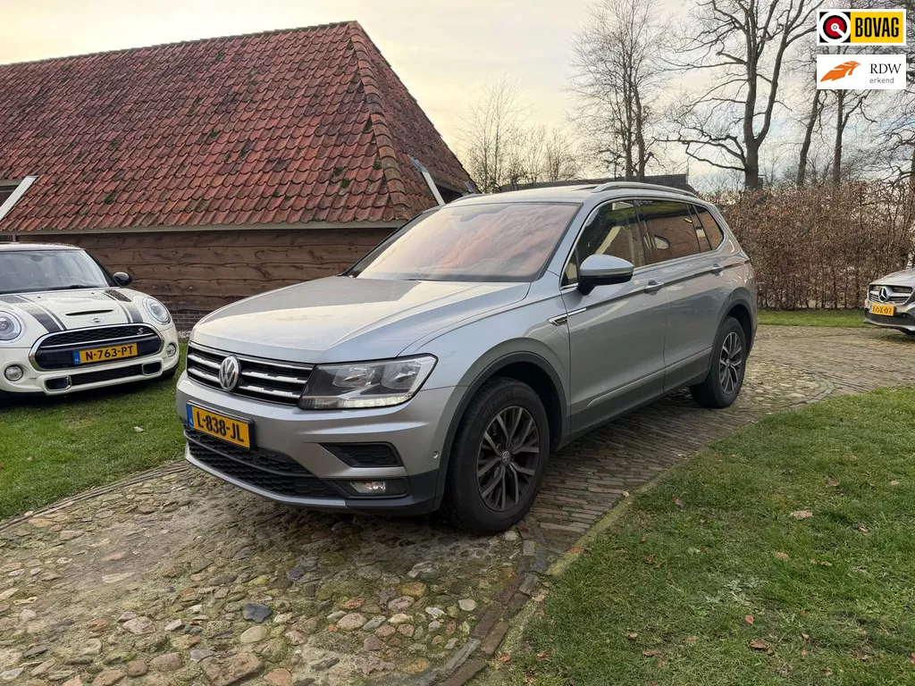 Volkswagen Tiguan Allspace 1.5 TSI Comfortline Business 7pers-NL auto-Pano-Virtual-Camera-