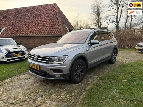 Volkswagen Tiguan Allspace 1.5 TSI Comfortline Business 7pers-NL auto-Pano-Virtual-Camera-
