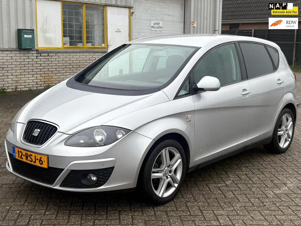 Seat Altea 1.2 TSI 105 PK 6 BAK Bj 2011 Ecomotive Sport 2e Eig Weinig Km,s Ecc Airco Navi Pdc Cruise Control Elec.Pakket 17 Inch