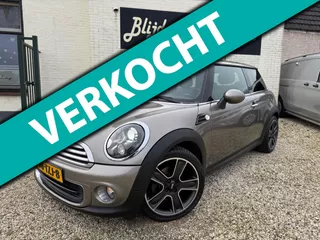 Mini One Mini 1.6 One Org. NL | Airco | Leer | Xenon | LM | All Season | Zeer Goed Onderhouden