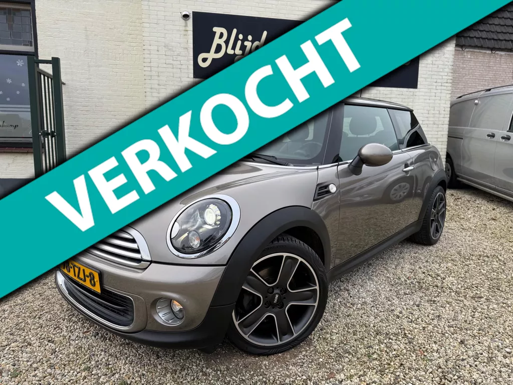 Mini One Mini 1.6 One Org. NL | Airco | Leer | Xenon | LM | All Season | Zeer Goed Onderhouden