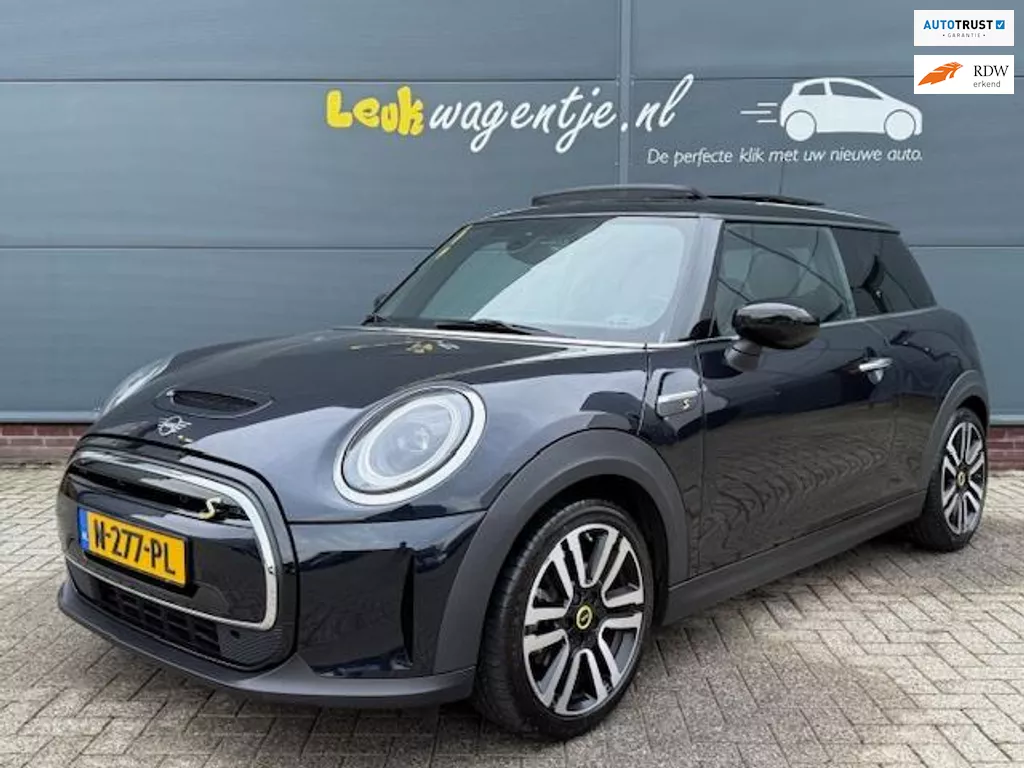 Mini Mini Electric Business Ed. 33 kWh *pano *leer *carplay