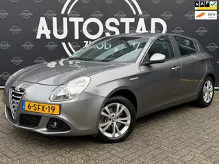 Alfa Romeo Giulietta 1.4 T Distinctive Automaat/NL-Auto/NAP/APK/Airco