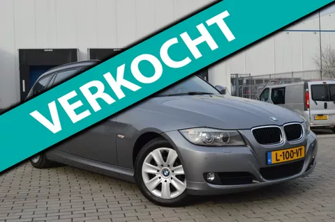 BMW 3-serie Touring 318i Business Line Panorama Nieuwstaat!