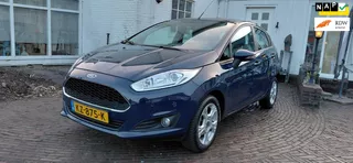 Ford Fiesta 1.0 Style Ultimate 100 % Nieuwstaat en 100 % Forddealer onderhouden