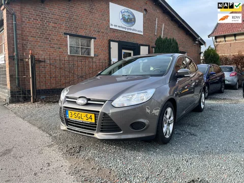 Ford Focus 1.0 EcoBoost Trend ( Airco + Elektrische ramen + Nieuwe apk )