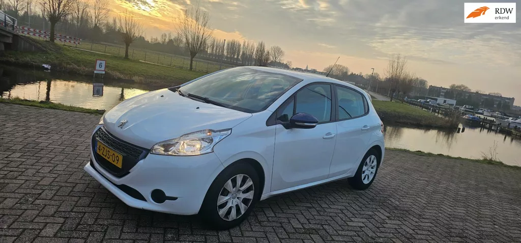 Peugeot 208 1.0 PureTech LIKE