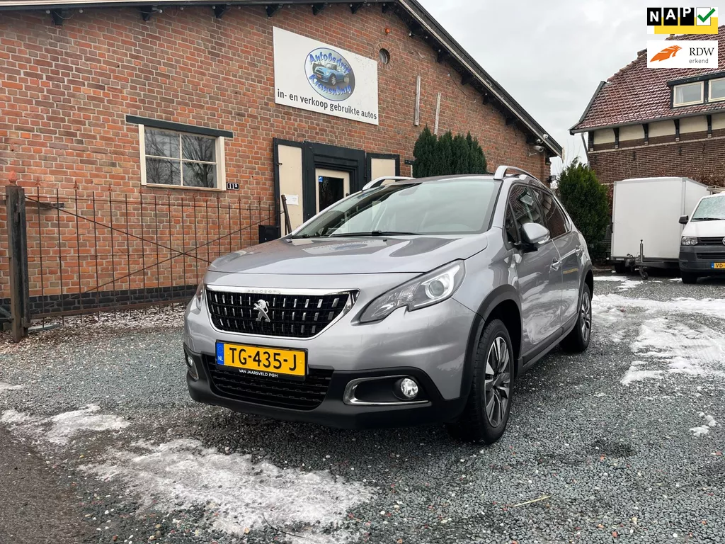 Peugeot 2008 1.2 PureTech Allure ( Navigatie + Climate controle + Automaat )