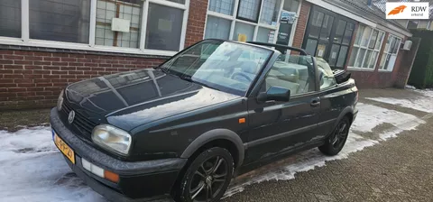 Volkswagen Golf Cabriolet 1.8 echte classic en youngtimer