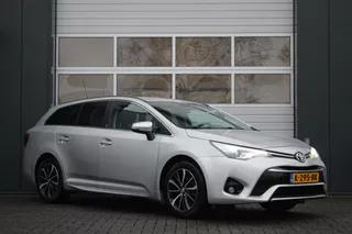 Toyota Avensis Touring Sports 1.8 VVT-i SkyView Edition Camera/Stoelverwarming/Keyless/Lane.Assist/Navi/Bluetooth/Trekhaak/Dealer